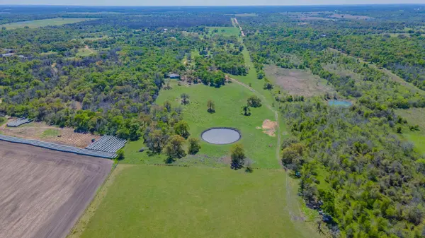 1500 County Road 405, Buckholts, TX 76518