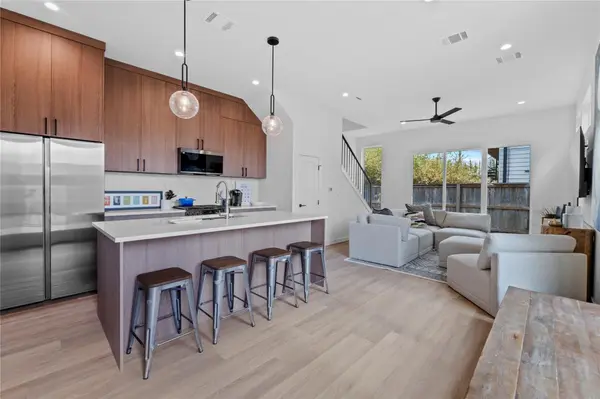 506 Krebs LN #3, Austin, TX 78704