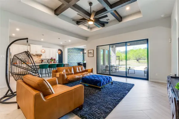 158 Double Eagle Ranch DR, Cedar Creek, TX 78612
