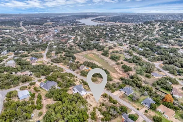 312 Alloway DR, Spicewood, TX 78669