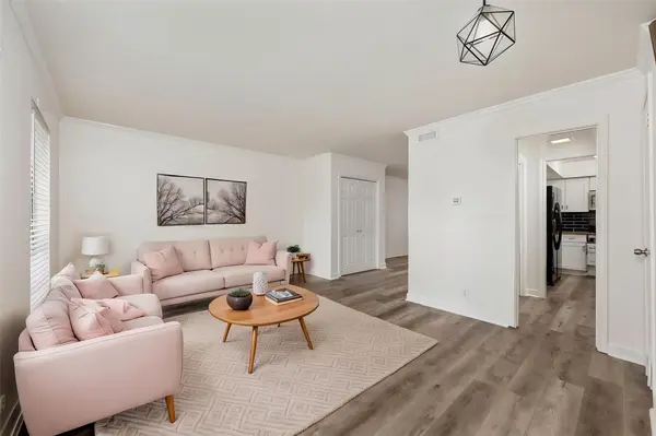 6107 Bullard DR #A, Austin, TX 78757