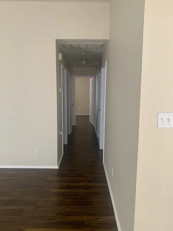 1507 Parkwood DR, Leander, TX 78641