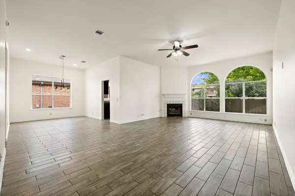 2422 Agarita TRL, Round Rock, TX 78665