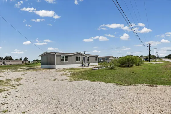 128 Ciervo ST, Cedar Creek, TX 78612