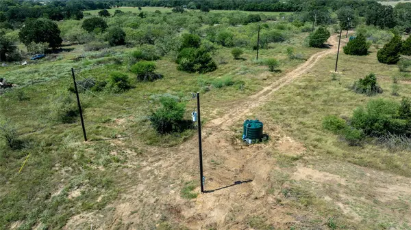 200 Tumbleweed TRL, Dale, TX 78616