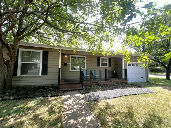 1311 Aggie LN #A, Austin, TX 78757