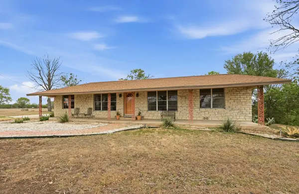 3500 Scull RD, Martindale, TX 78655