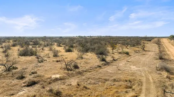 6304-A County Road 110 RD, Llano, TX 78643