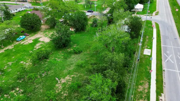 502 Martin Luther King Jr DR, Bastrop, TX 78602