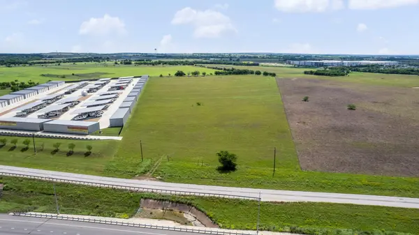 6100 N Interstate 35 - 7 Acres, Georgetown, TX 78626