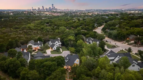 3018 Sunridge DR #8, Austin, TX 78741