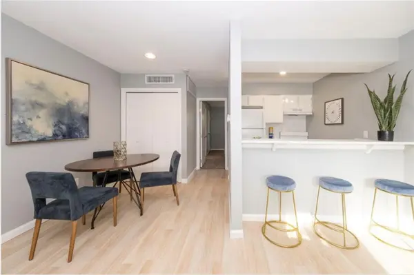 2610 Ektom DR #C, Austin, TX 78745