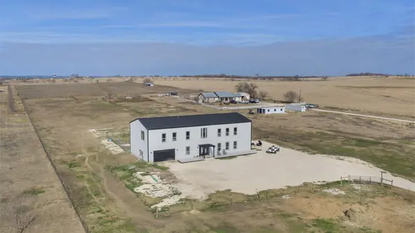 835 E County Road 304, Jarrell, TX 76537
