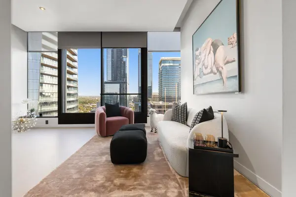 210 Lavaca ST #2809, Austin, TX 78701
