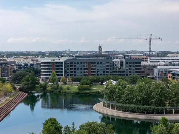 1701 Simond Ave #302, Austin, TX 78723