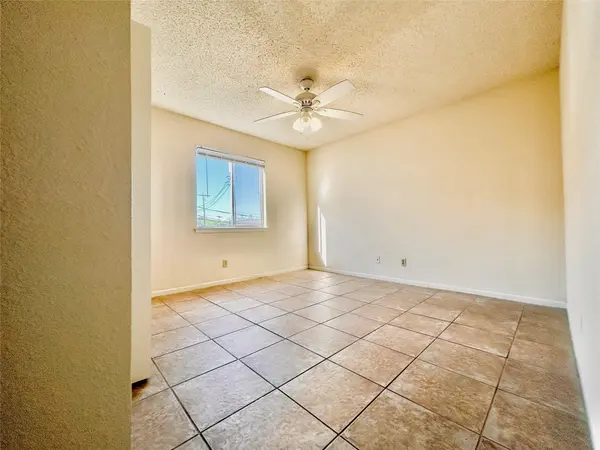 2408 Longview ST #110, Austin, TX 78705