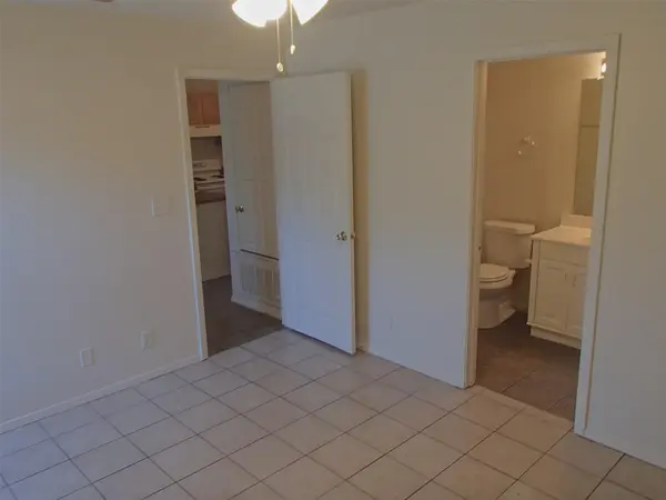 2202 KATY LN #A, Georgetown, TX 78626