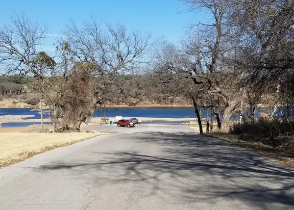 722 Pecan LN, Cottonwood Shores, TX 78657