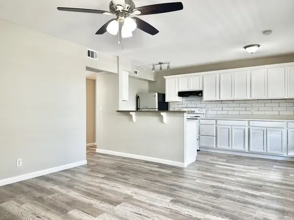 7304 Twin Crest DR #105, Austin, TX 78752