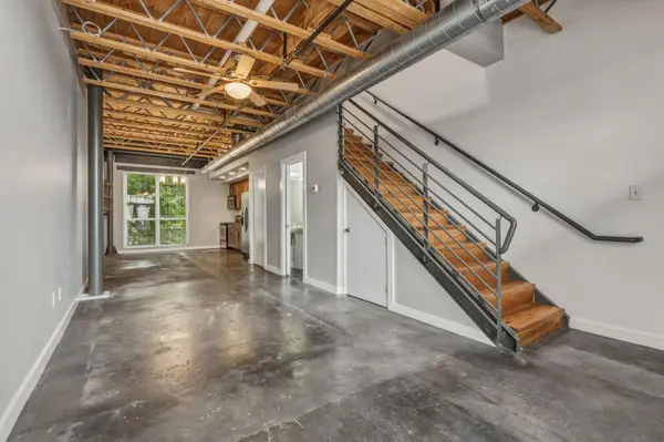 1305 E 6th ST #13, Austin, TX 78702
