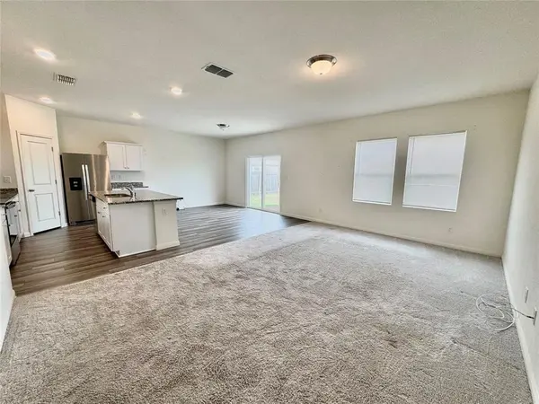 102 Gemsbok RD, Hutto, TX 78634