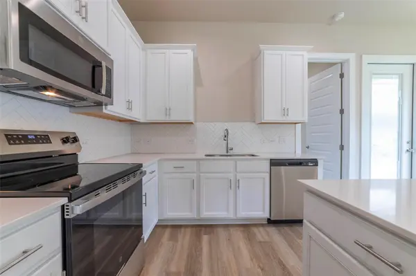 627 Birch LN, Cottonwood Shores, TX 78657