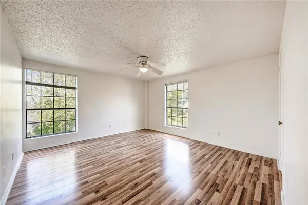 2401 Leon ST #300, Austin, TX 78705