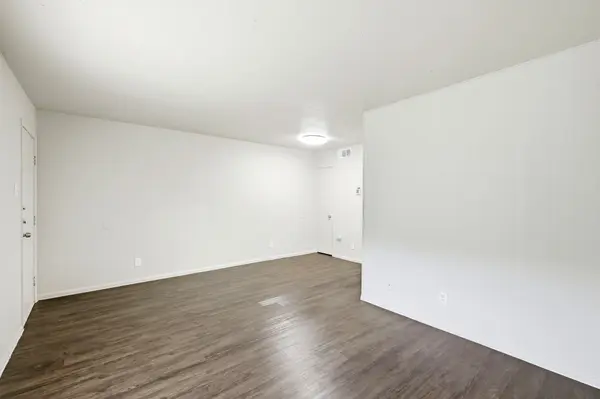 2319 Greenfield PKWY #210, Austin, TX 78741