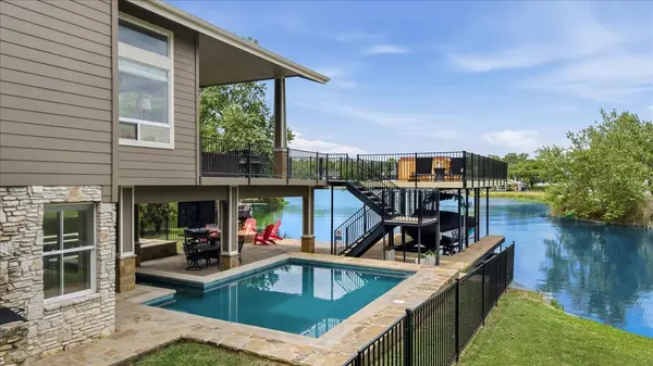806 Misty Downs DR, Granite Shoals, TX 78654