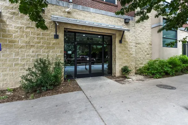 910 W 25th ST #503, Austin, TX 78705