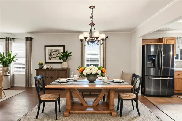 185 Trails End RD, Driftwood, TX 78620