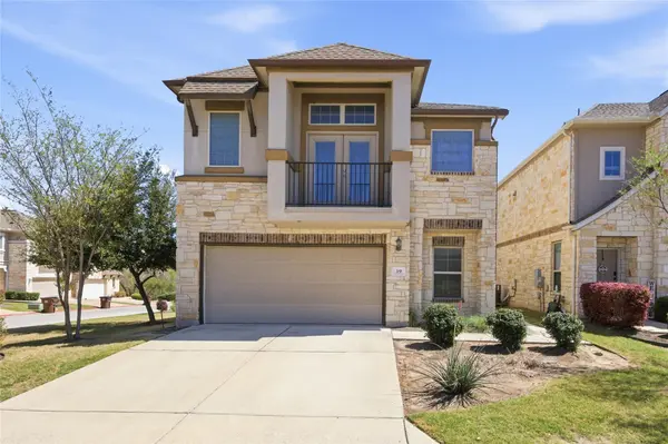 2105 Town Centre DR #39, Round Rock, TX 78664