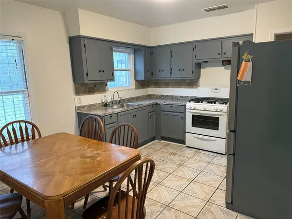 6300 Hickman Ave, Austin, TX 78723