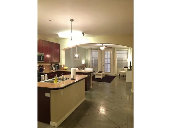 2505 San Gabriel ST #400, Austin, TX 78705