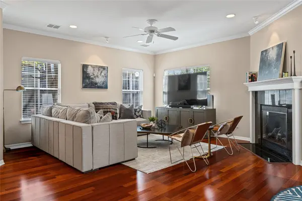 411 W St Elmo RD #24, Austin, TX 78745