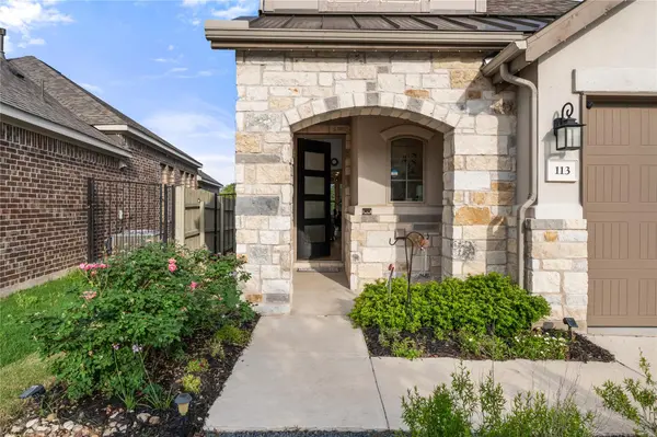 113 Dycus BND, Liberty Hill, TX 78642