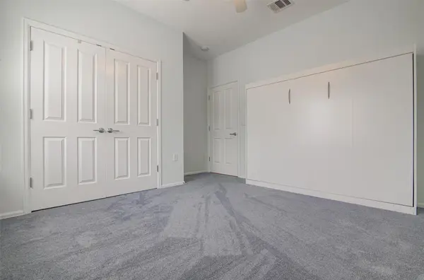 321 Cooper Lake DR, Georgetown, TX 78633