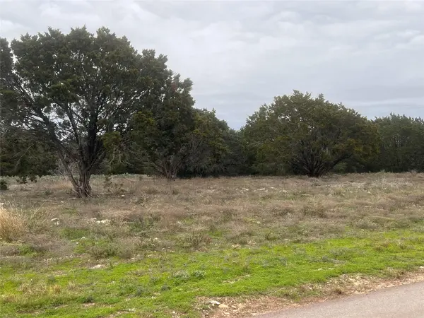 125 Ethan LN, Burnet, TX 78611
