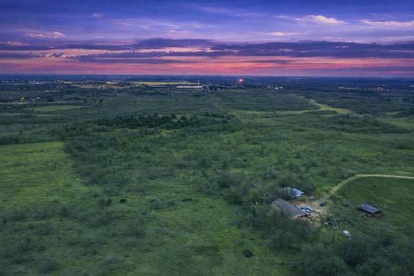 13802 Hokanson RD, Del Valle, TX 78617