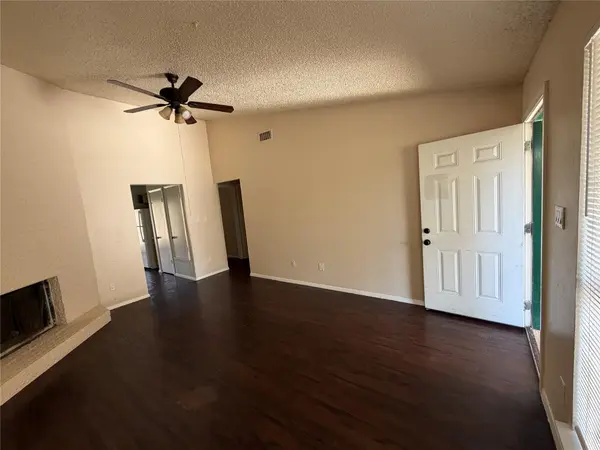 4702 Rocking Chair RD, Austin, TX 78744