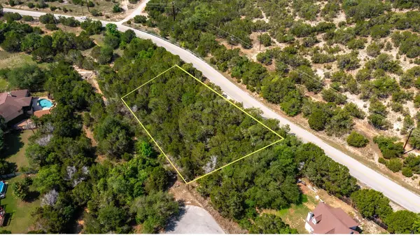 1306 Daviot DR, Spicewood, TX 78669