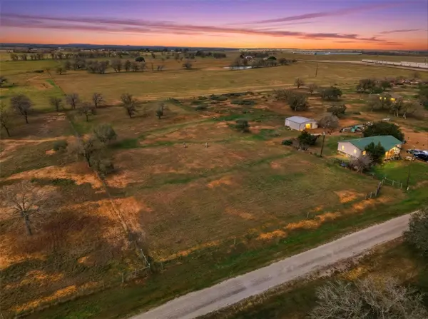 Tract 5 Oak Creek DR, Gonzales, TX 78629
