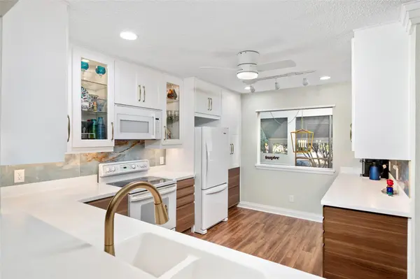 114 World Of Tennis SQ #114, Lakeway, TX 78738