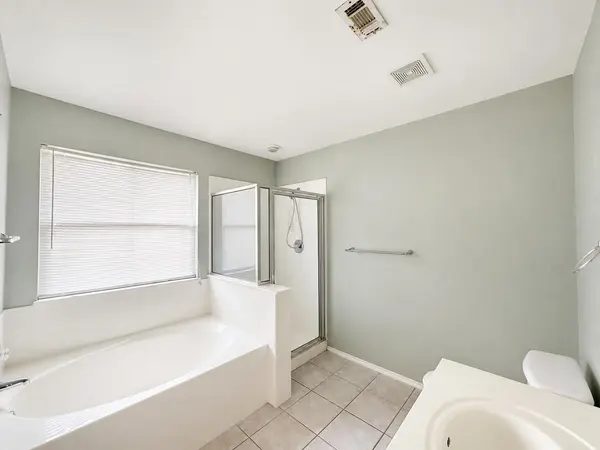 12321 Kilmartin LN, Austin, TX 78754