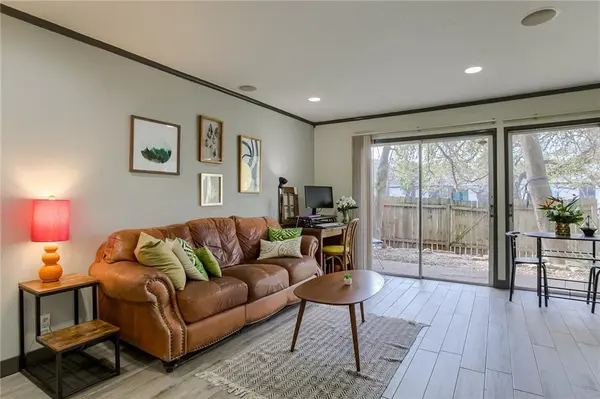 620 S 1st ST #107, Austin, TX 78704