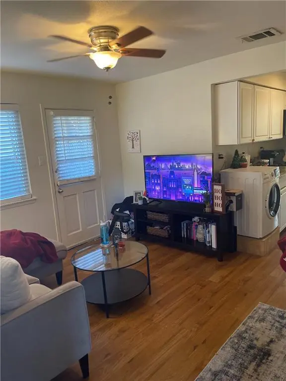1106 W 22nd ST #3, Austin, TX 78705