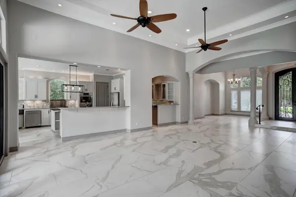 110 Pine CT, Bastrop, TX 78602