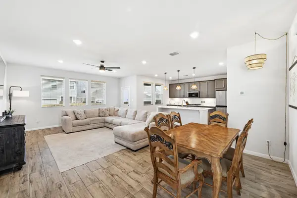 2033 Winston WAY, Leander, TX 78641