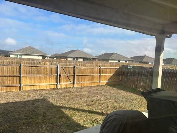 213 Lily Pond TRL, San Marcos, TX 78666