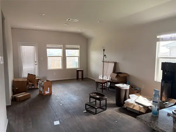 213 Lily Pond TRL, San Marcos, TX 78666